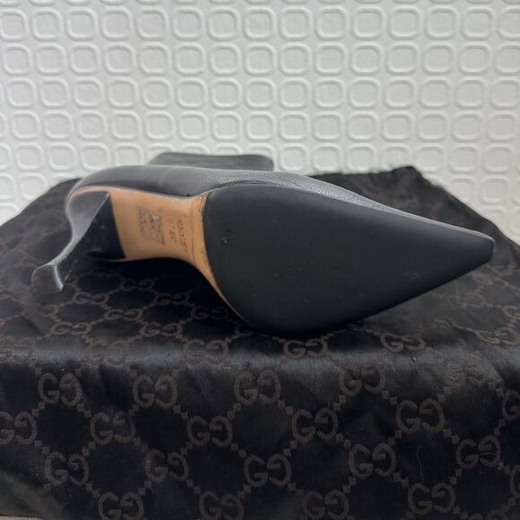 Gucci Black Leather Pointed Toe Ankle Boots Size 37 1/2 US 7 1/2 Original Box - Picture 7 of 16